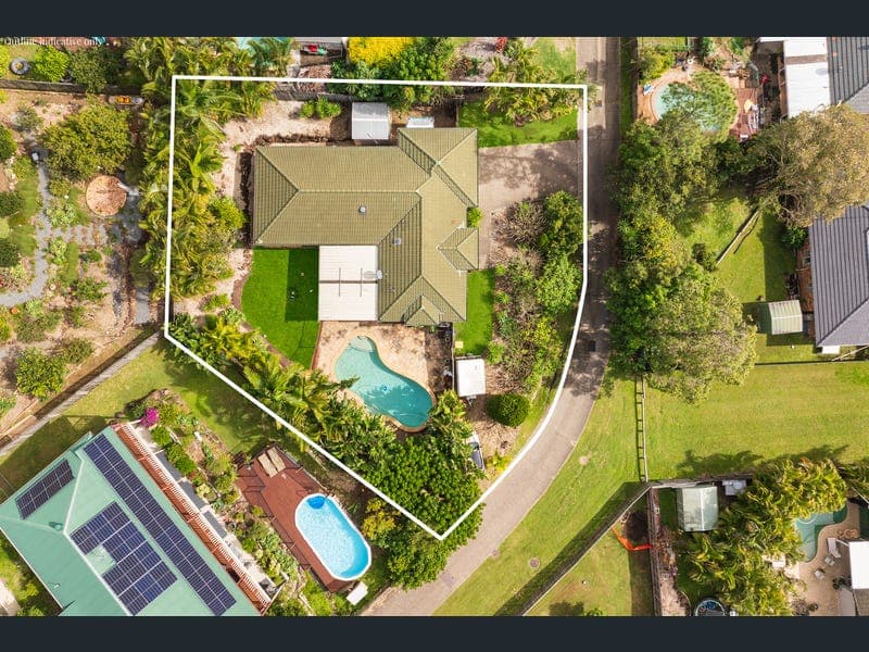 6 Hervey Street, Oxenford — photo 1 of 5