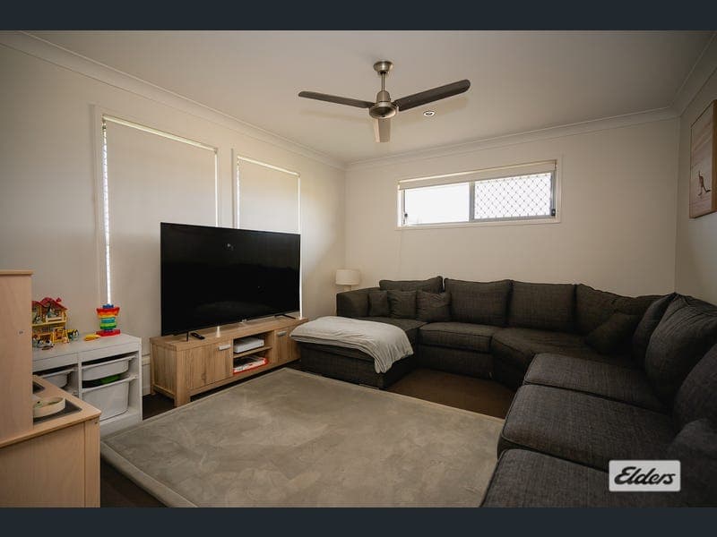 68 Taylor Street, Roma — photo 1 of 5