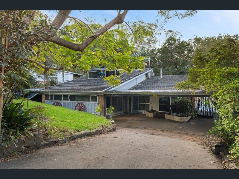 5 Jellicoe Street, Mount Lofty — photo 1 of 5