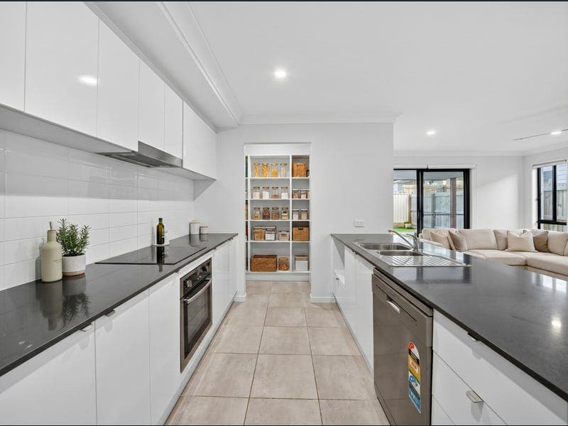 53 Tejo Street, Holmview — photo 1 of 5