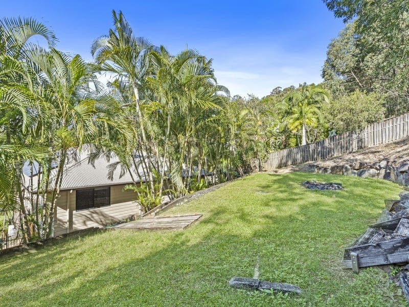 9 Bellona Court, Pacific Pines — photo 1 of 5