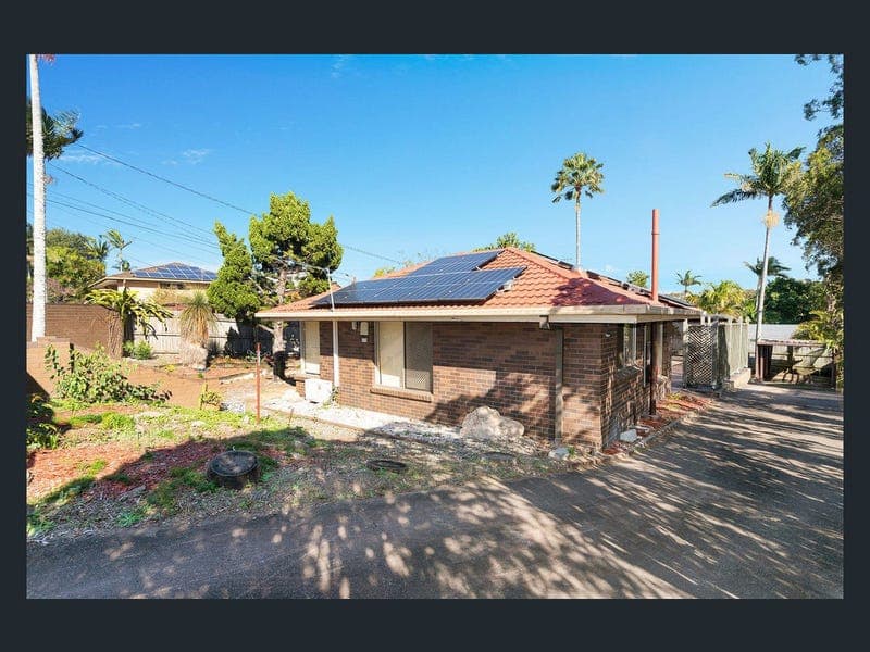 12 Hagen Street, Upper Mount Gravatt — photo 1 of 5