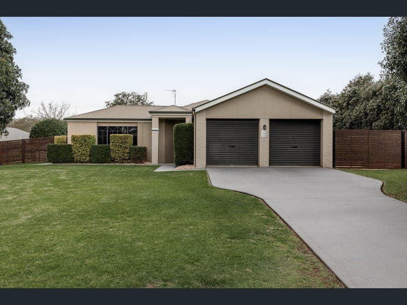 6 Kennedy Street, Cabarlah — photo 1 of 5