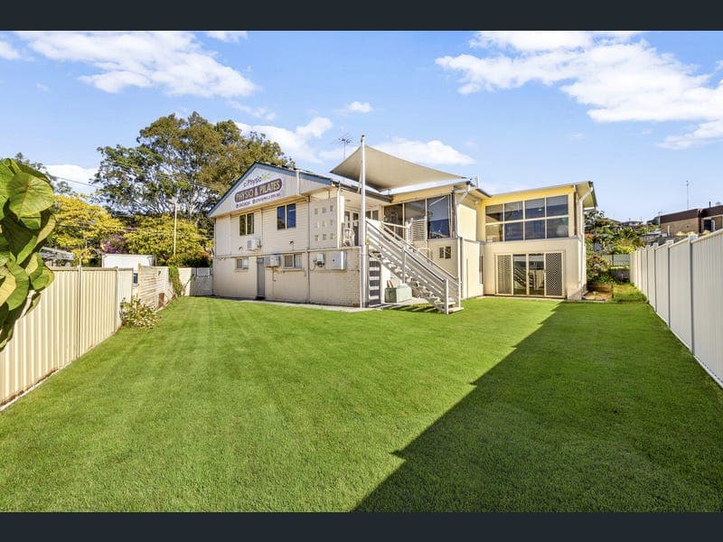 23 Weller Road, Tarragindi — photo 1 of 5