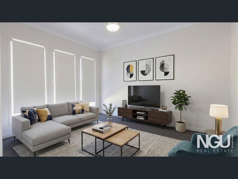 18 Riordan Street, Logan Reserve — photo 1 of 5