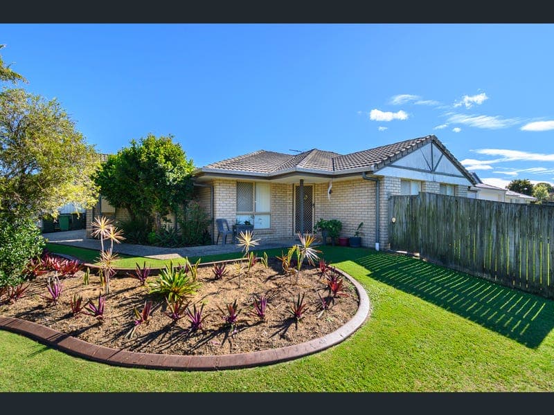 42-44 Summerhill drive, Morayfield — photo 1 of 5