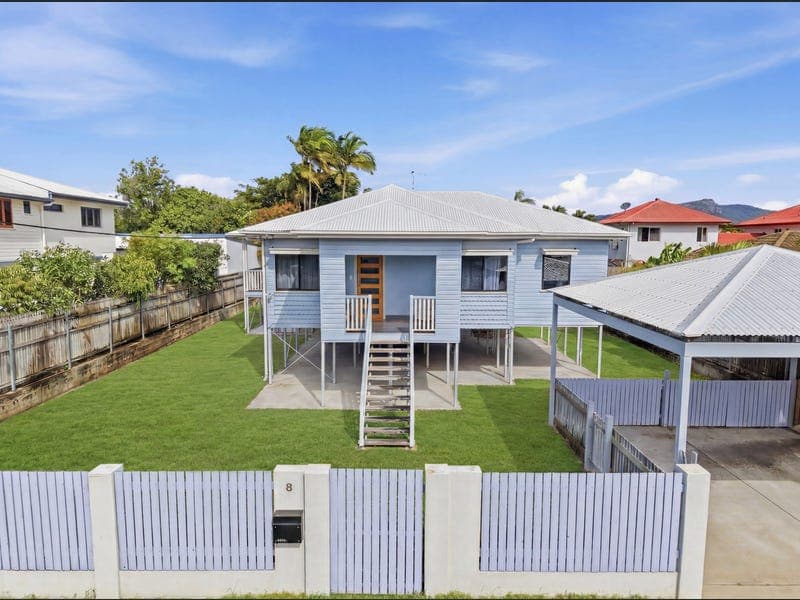 8 Ninth Street, Railway Estate — photo 1 of 5