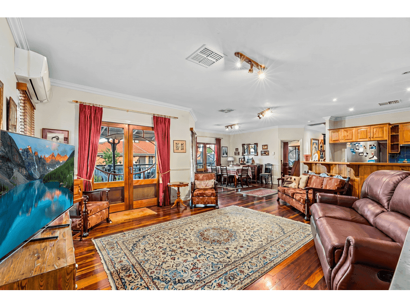14 Jeppesen Drive, Emerald — photo 1 of 5