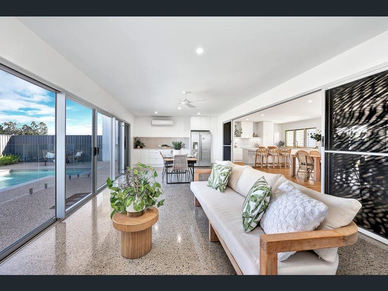 111 Booloongie Road, Gooburrum — photo 1 of 5