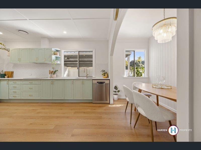 34 Besley Street, Mount Gravatt East — photo 1 of 5