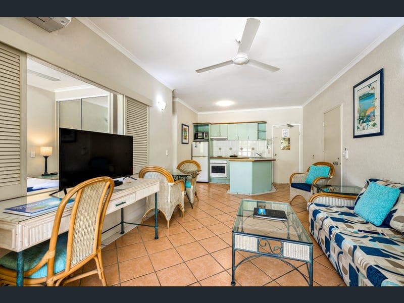 202/6-8 Triton Street, Palm Cove — photo 1 of 5