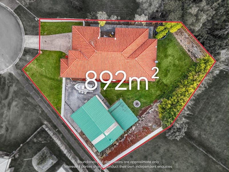 14 Lahey Court, Ormeau — photo 1 of 5