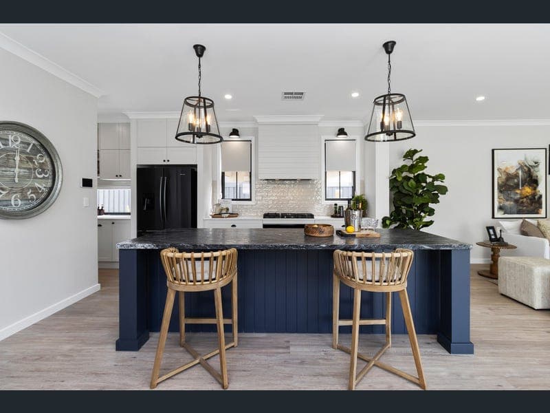 26 Clive Road, Birkdale — photo 1 of 5