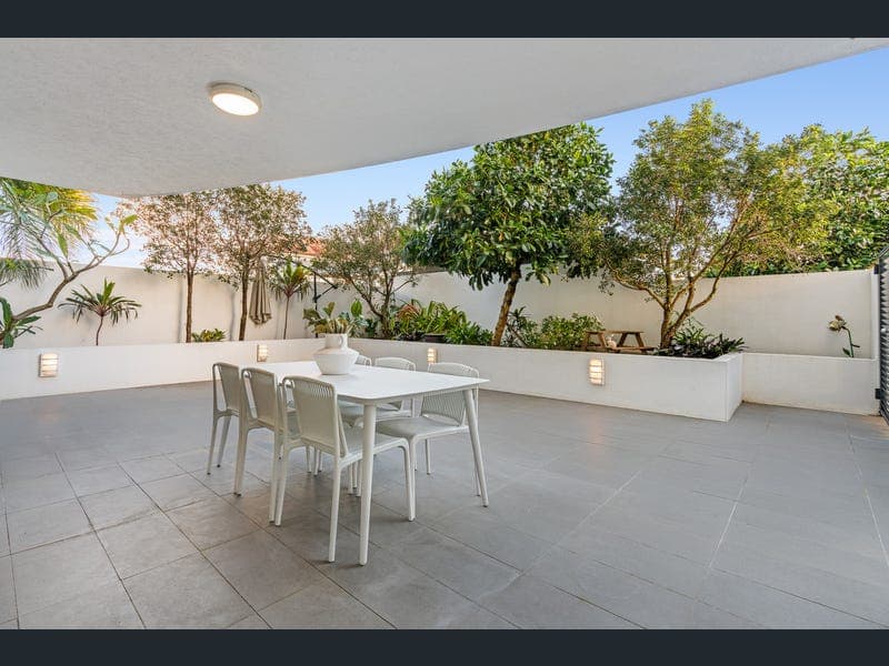 101/39 Thomas Street, Chermside — photo 1 of 5