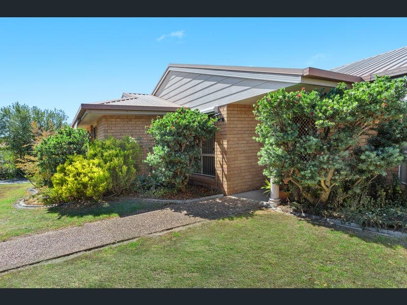 4 Martin Street, Warwick — photo 1 of 5