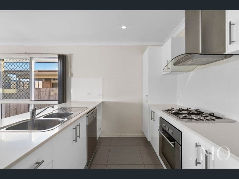 35 Paddy Circuit, Ormeau — photo 1 of 5