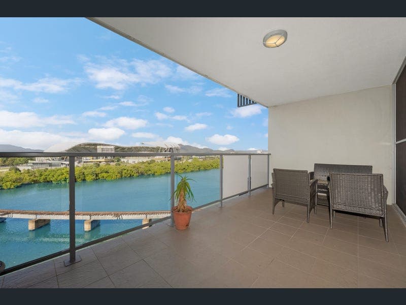 33/8-32 Stanley Street, Townsville City — photo 1 of 5