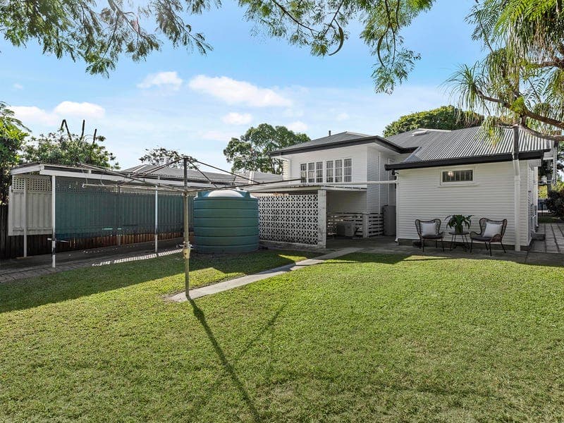 25 Napier Street, Murarrie — photo 1 of 5