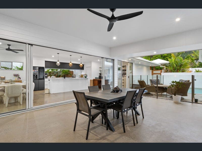 56 Flagship Drive, Trinity Beach — photo 1 of 5