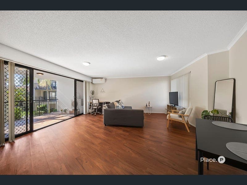 48/55 Harries Road, Coorparoo — photo 1 of 5
