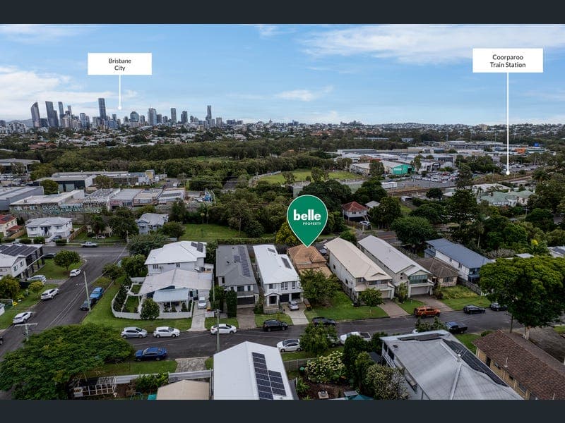 10 Salisbury Street, Coorparoo — photo 1 of 5