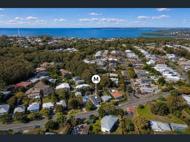178 Whites Road, Lota — photo 1 of 5