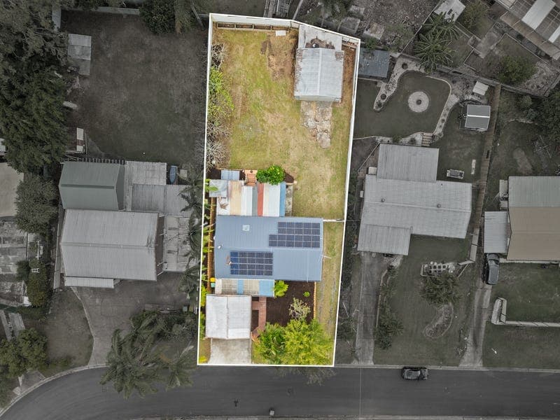 16 Willand Drive, Beenleigh — photo 1 of 5