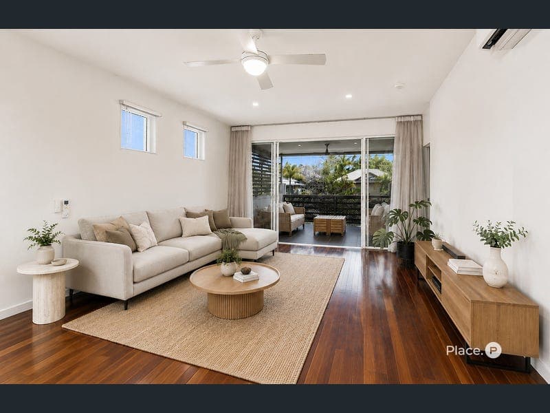 1/93 Bilyana Street, Balmoral — photo 1 of 5