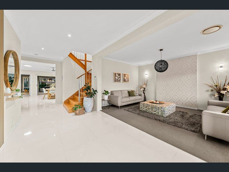 1 Boxwood Close, Heathwood — photo 1 of 5