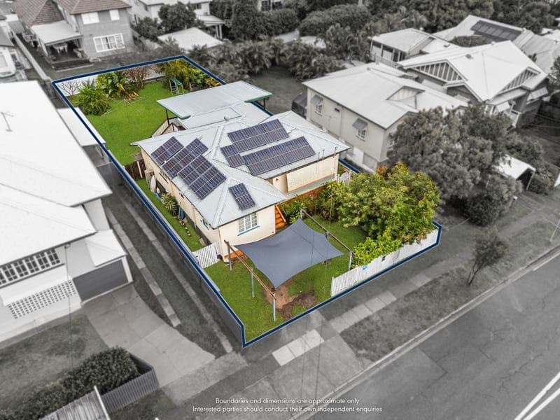 57 Holland Rd, Holland Park — photo 1 of 5