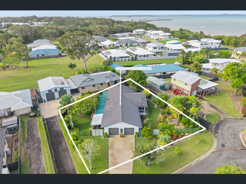 10 Skinner Crescent, Urangan — photo 1 of 5