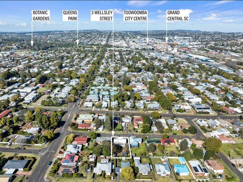 3 Wellsley Street, North Toowoomba — photo 1 of 5