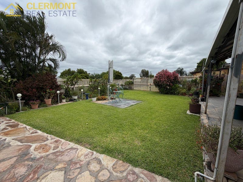 16 Blamey Street, Clermont — photo 1 of 5