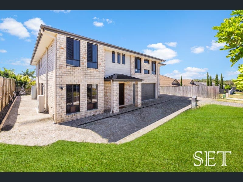 44 Marcus Drive, Regents Park — photo 1 of 5