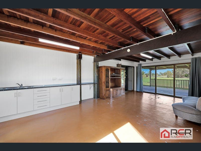11 Baffle Estate Road, Winfield — photo 1 of 5