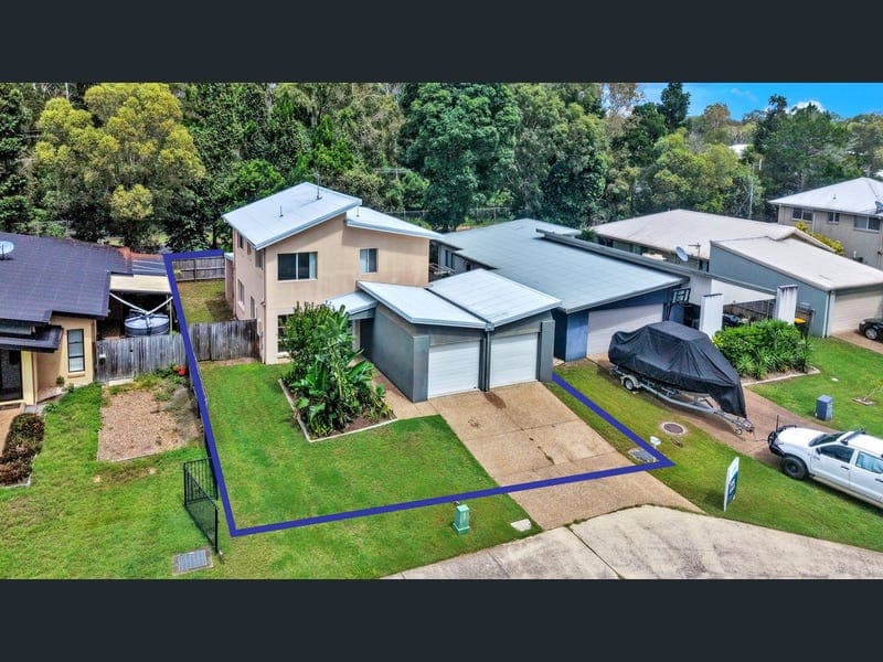 20 Wave Court, Toogoom — photo 1 of 5