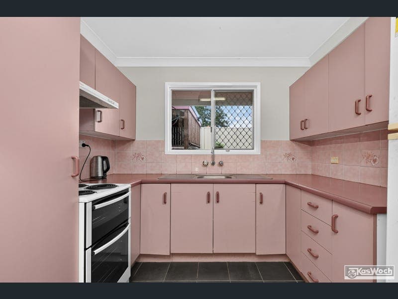 36 HERBERT STREET, Wandal — photo 1 of 5