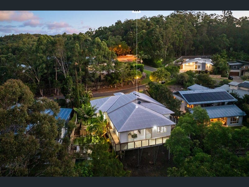 4 Parkes Court, Reedy Creek — photo 1 of 5