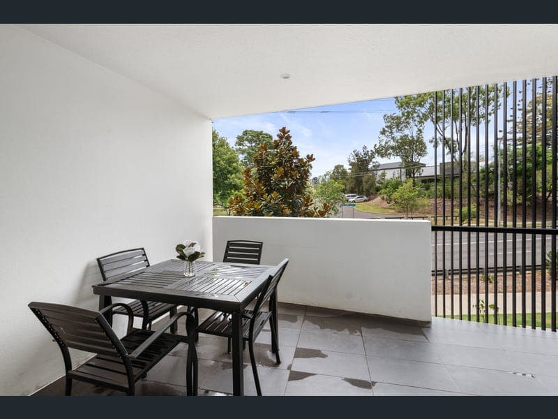 101/147 Sir Fred Schonell Drive, St Lucia — photo 1 of 5