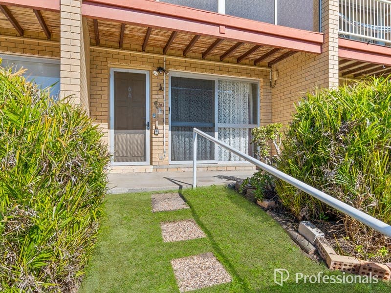 6/90A Milne Street, Mount Warren Park — photo 1 of 5