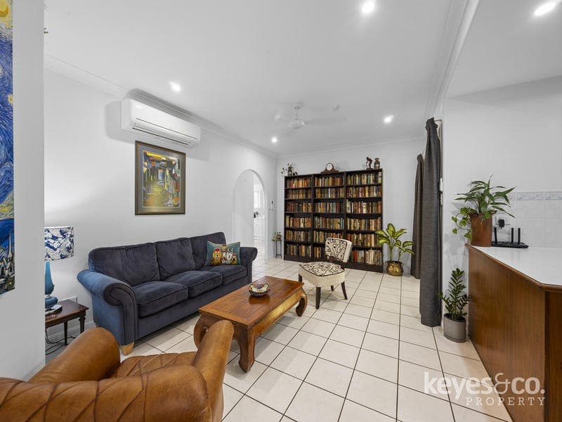 11 Ellesons Place, Douglas — photo 1 of 5