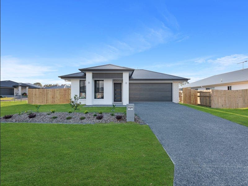 14 Charlotte Court, Kawungan — photo 1 of 5