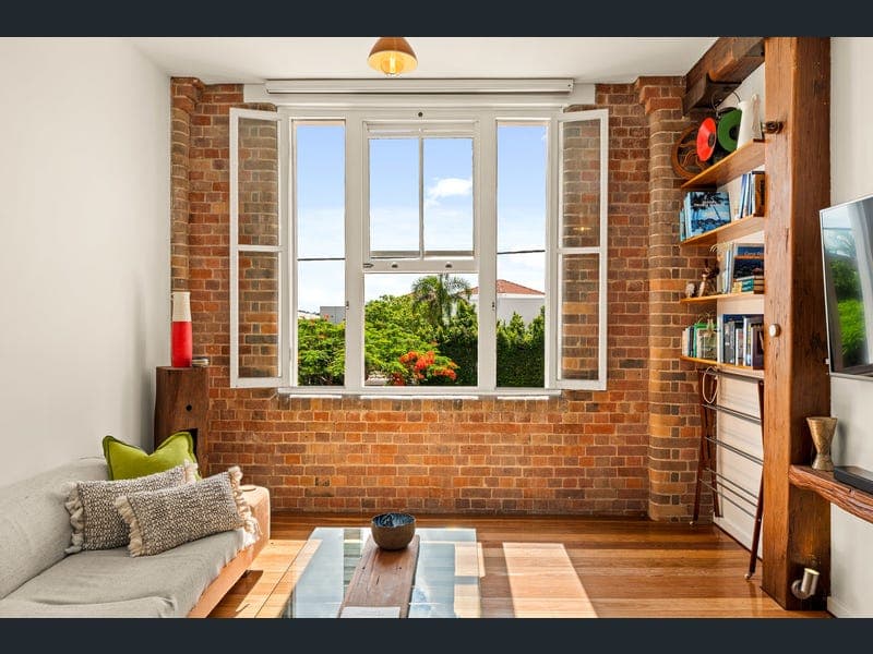 212/88 Macquarie Street, Teneriffe — photo 1 of 5