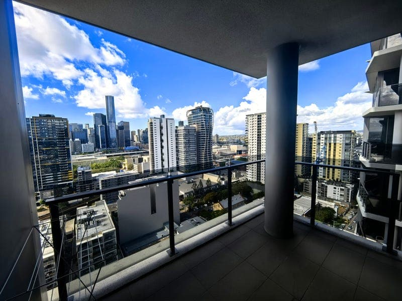 32505/1 Cordelia Street, South Brisbane — photo 1 of 5