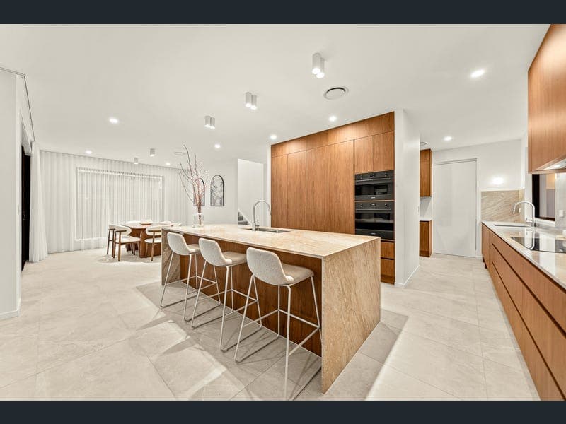 14 Magnolia Street, Pallara — photo 1 of 5