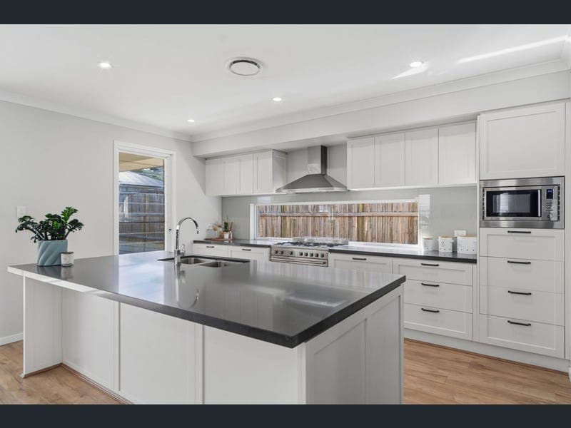 34 Hyde Drive, Yarrabilba — photo 1 of 5
