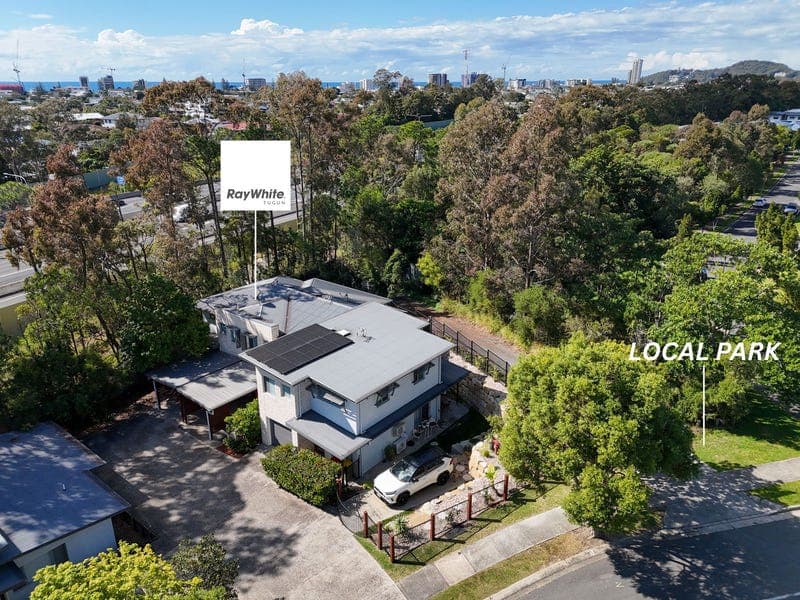 2/19 Rees Court, Elanora — photo 1 of 5
