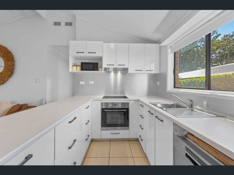 31 FIR STREET, Victoria Point — photo 1 of 5