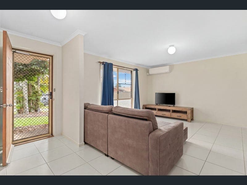12 Arcadia Drive, Beerwah — photo 1 of 5