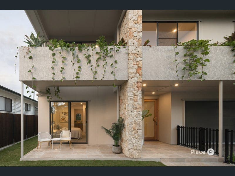 85 Bramston Street, Tarragindi — photo 1 of 5